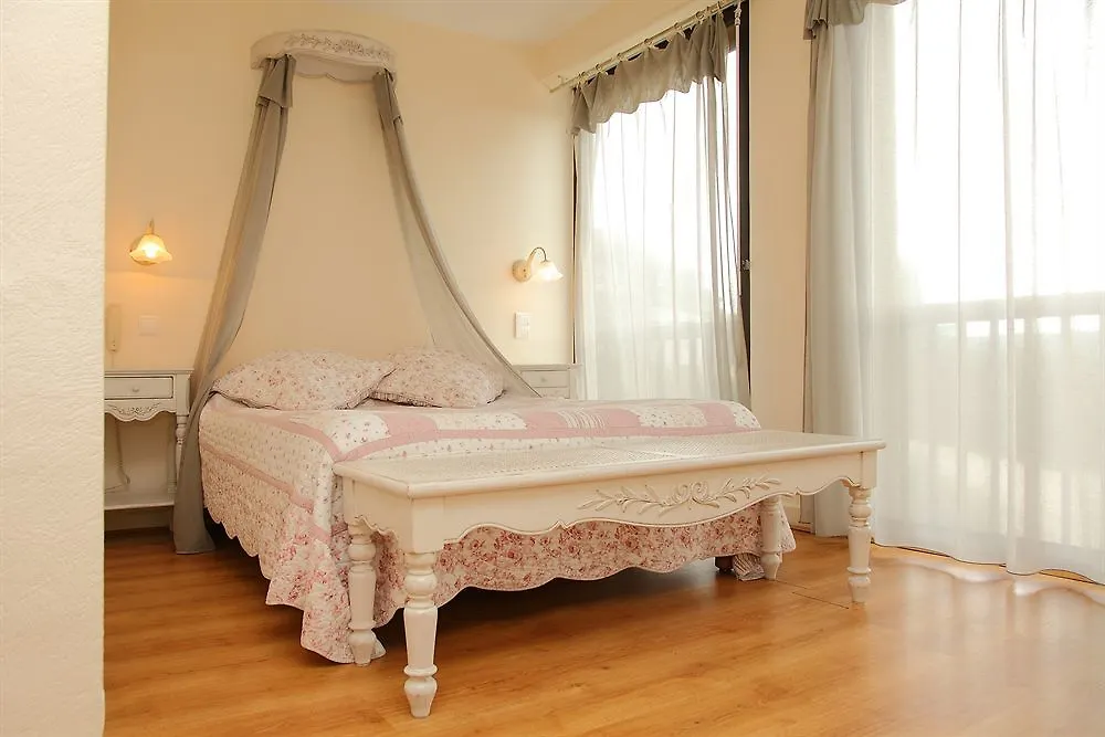 Logis Hotels - Le Belvedere - Hotel 2 Etoiles Et Restaurant Rocamadour