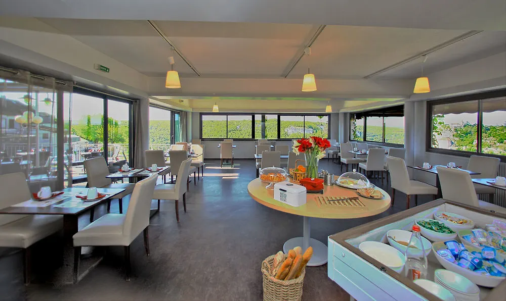 Logis Hotels - Le Belvedere - Hotel 2 Etoiles Et Restaurant Rocamadour
